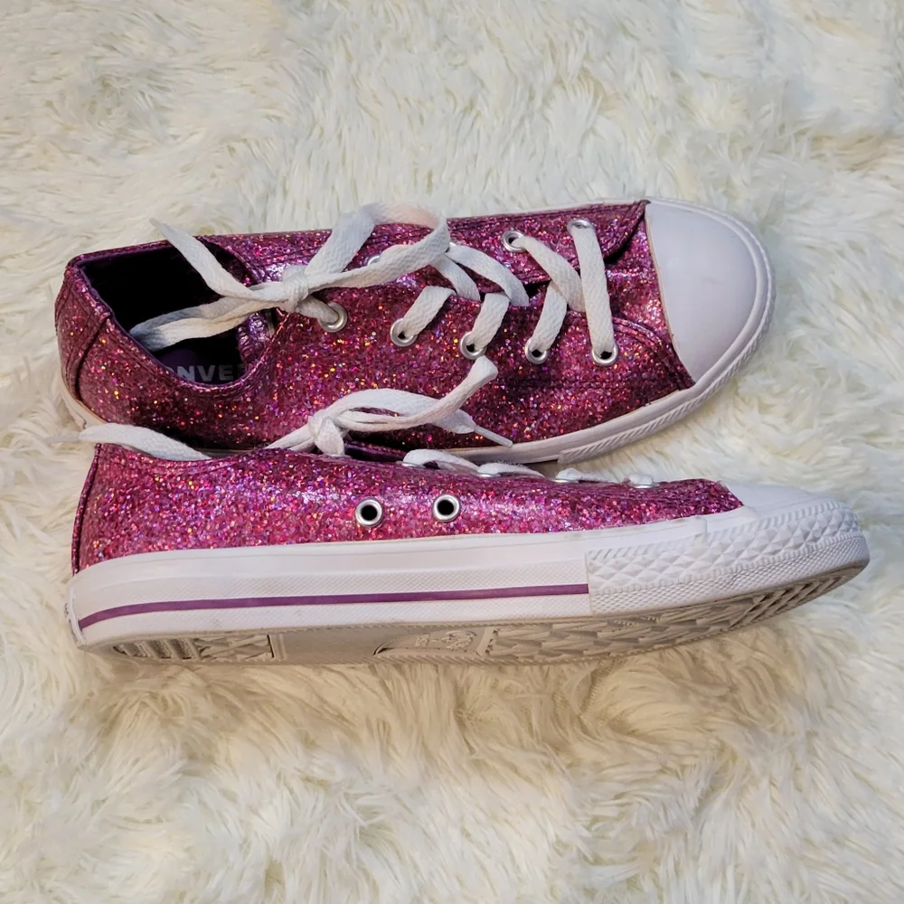 Converse All Stars, Size 4, Pink Glitter, Barbie Core Low Top